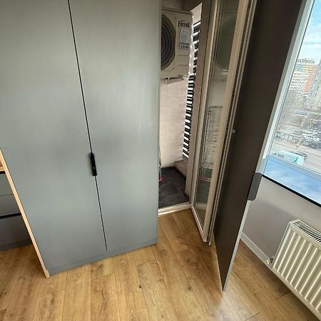 Rentnow Large And Cozy Apartment In The Center, Parking Chisinau Exterior photo