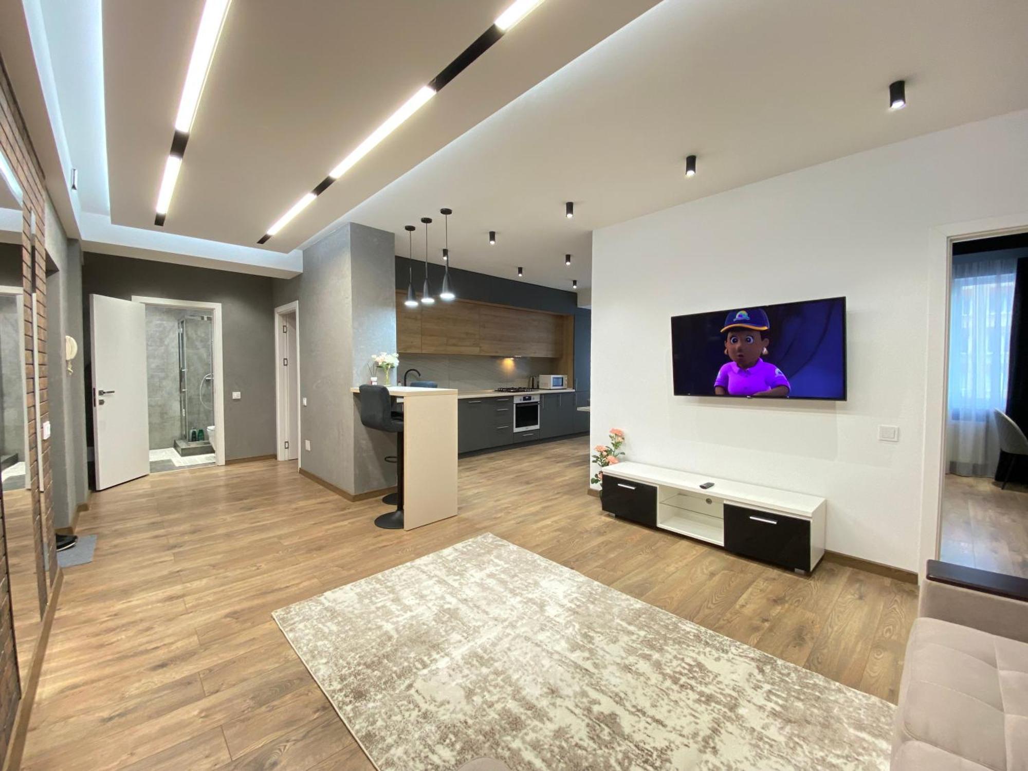 Rentnow Large And Cozy Apartment In The Center, Parking Chisinau Exterior photo