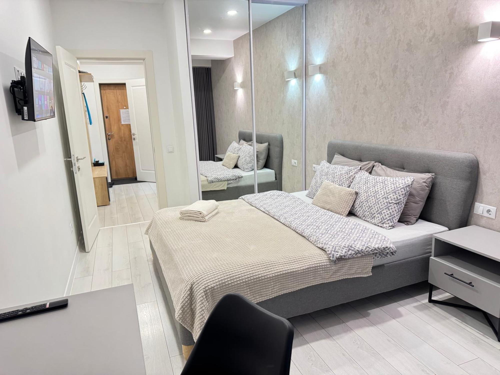 Rentnow Large And Cozy Apartment In The Center, Parking Chisinau Exterior photo