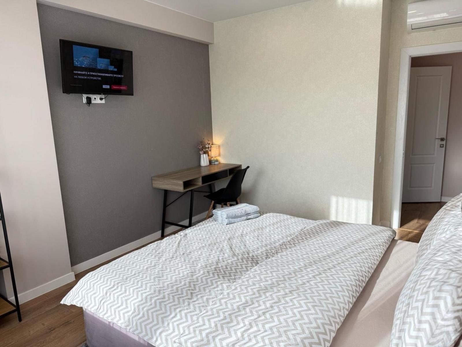 Rentnow Large And Cozy Apartment In The Center, Parking Chisinau Exterior photo